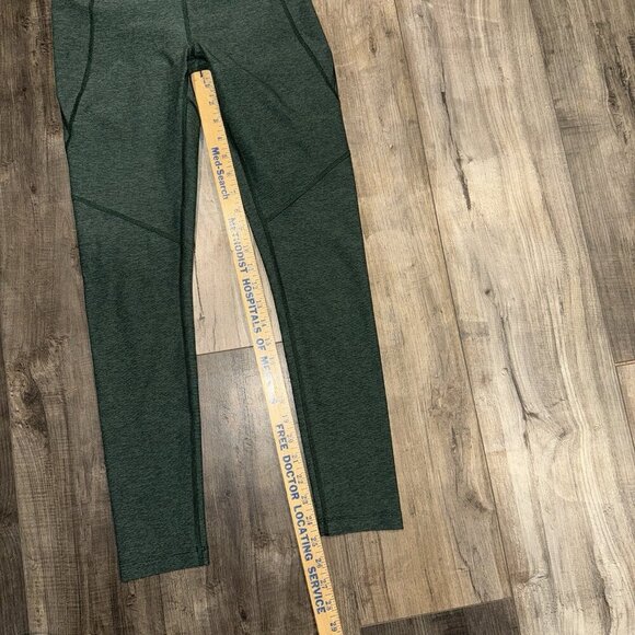 Outdoor Voices Size Small Warmup Leggings Hunter Green 3/4 Length Workout Yoga - Picture 5 of 5